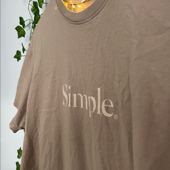 simple brown t-shirt ! - Picture 2 of 3